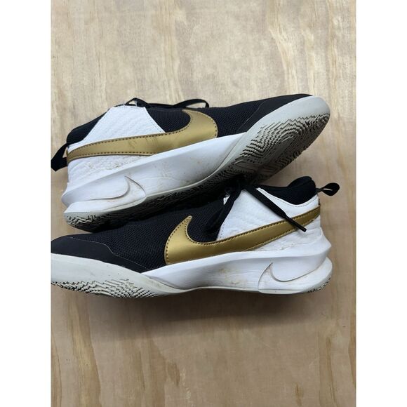 Nike Other - Nike Team Hustle DX-SU21 Big Kid Basketball Shoes Black Gold CW6735-002 Sz 6Y